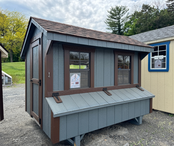 5x8 Quaker Chicken Coop